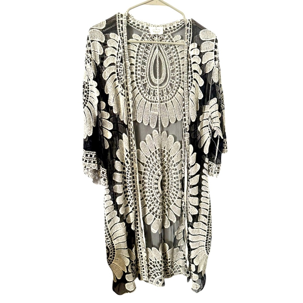 290 // Ember Lace Crochet Kimono // S
